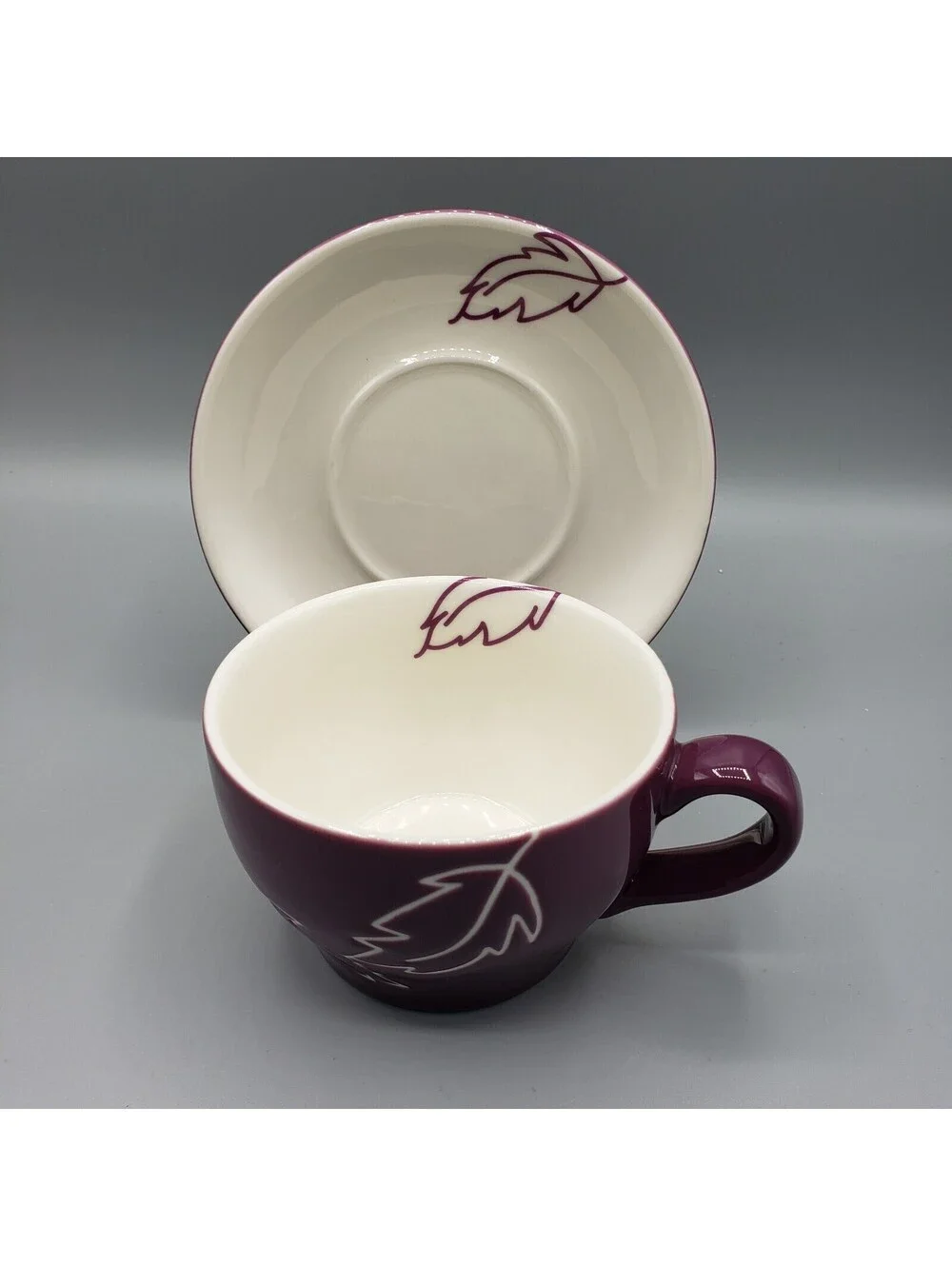 Starbucks Plum Embossed White Leaf  Teacup & Saucer 10oz 2007 Coffee Cup Mug Tea